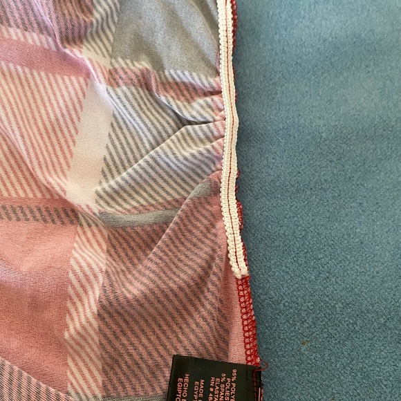 Love Maternity 2 piece pajama size:2x long sleeve red,black & white - Picture 5 of 17